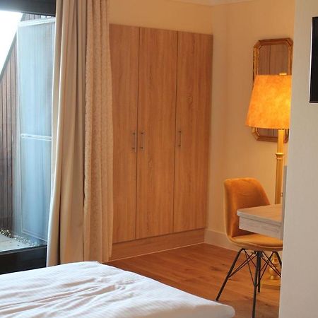 Burghotel Schoene Aussicht Bauer Gmbh Winnenden Ngoại thất bức ảnh